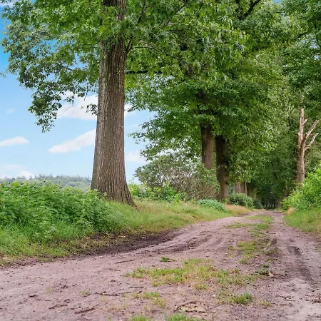 In With A Fenced Garden